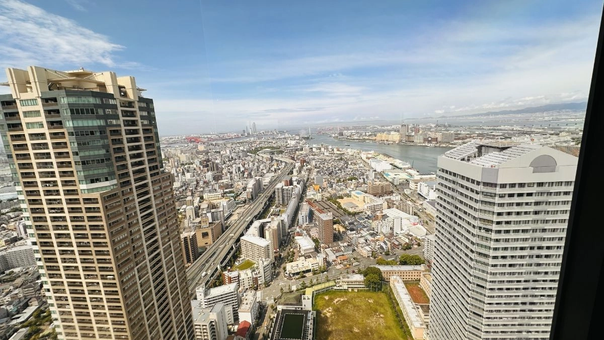 OSAKA BAY TOWER
