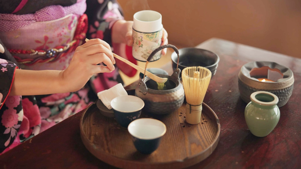 Crafted in Japan: Unique Encounters Through Food, Art, and Tradition