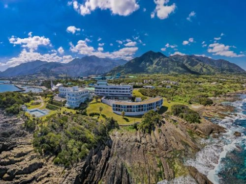 THE HOTEL YAKUSHIMA ocean & forest