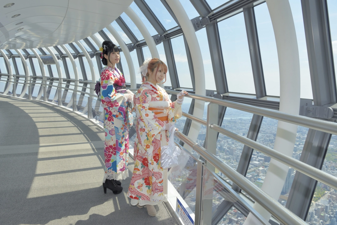 Experience Tradition and Modernity in Asakusa with Kimono Rental HANAKA