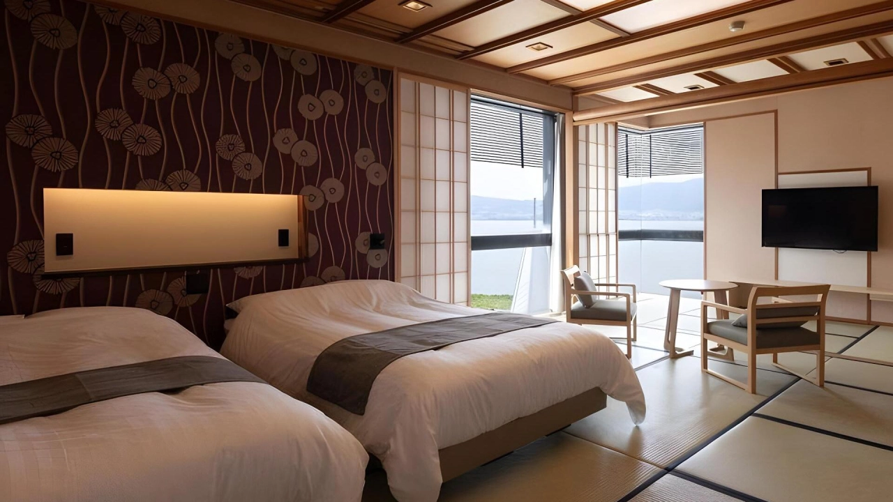 Rako Hananoi Hotel room