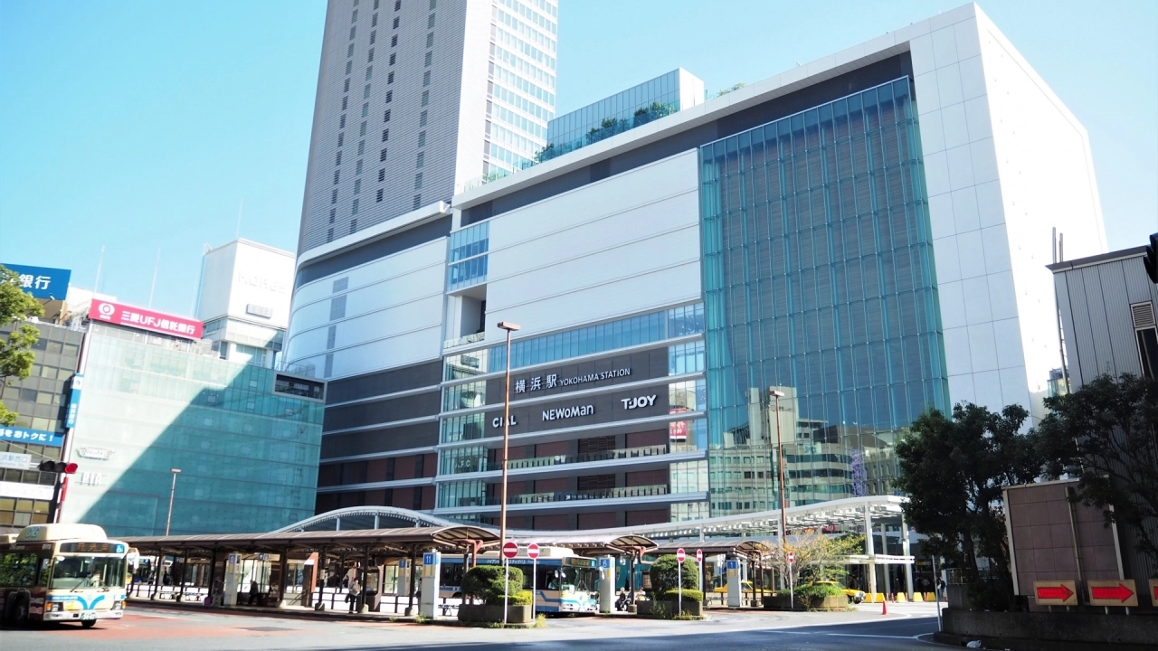 
Yokohama Station
