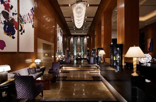 The Ritz-Carlton, Tokyo entrance