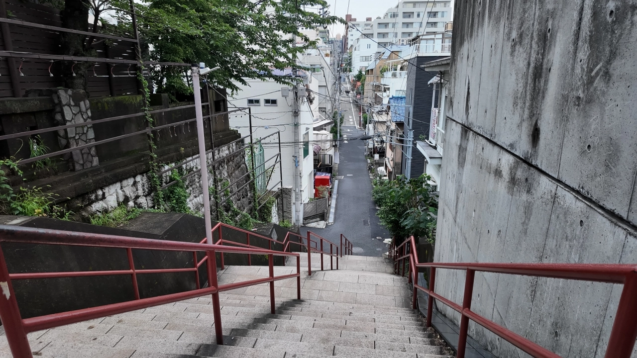 
Suga Shrine Otokozaka
