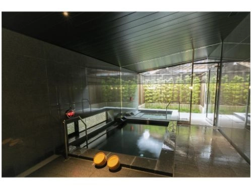 Hakujukan Large bath