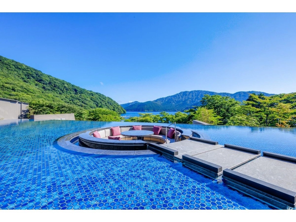 Hakone Ashinoko Hanaori