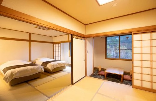 Motosu View Hotel room