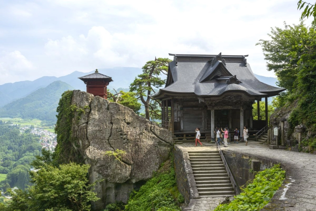 
Risshakuji Temple
