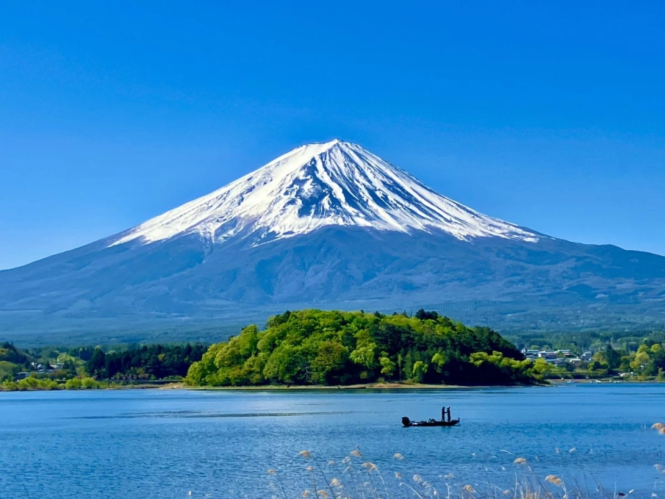 Lake Kawaguchiko (Yamanashi Prefecture)
