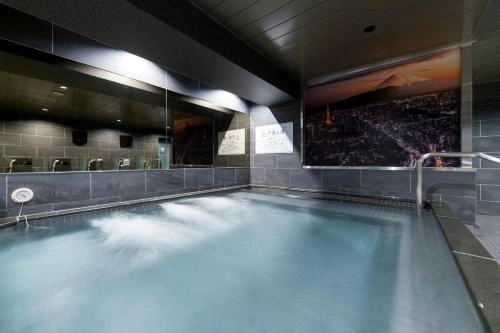 Anshin oyado woman Tokyo Ginza shiodome Large bath