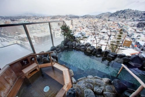 Takayama Ouan Hotel open air bath