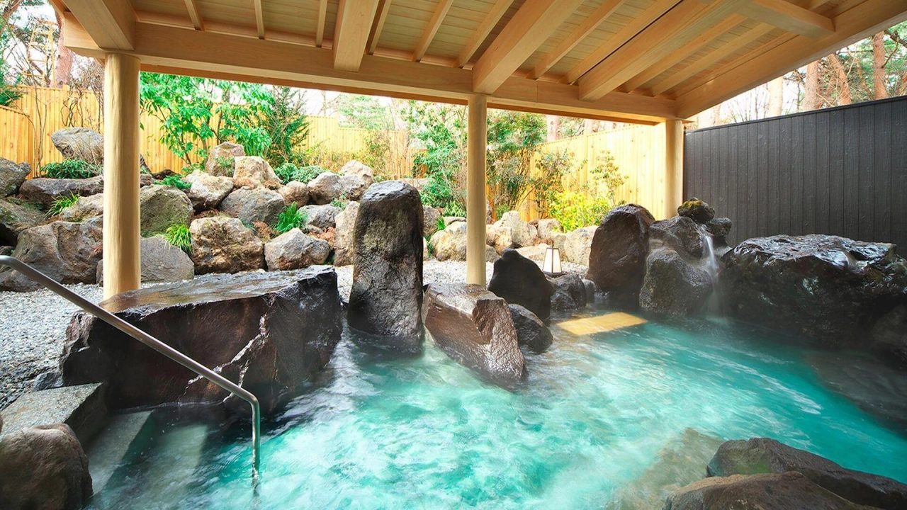 Motosu View Hotel open air bath